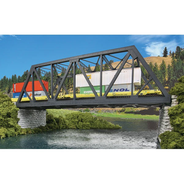 Walthers 933-4510 - HO Scale	Modernized Double-Track Railroad Truss Bridge -- Kit - 15 x 5 x 4-1/2" 38.1 x 12.7 x 11.4cm