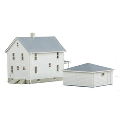 Walthers 933-3792 - HO Two-Story House with Garage