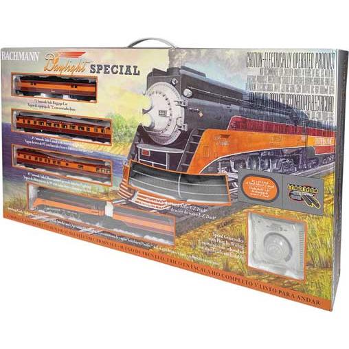 Bachmann 776 - HO Scale - Daylight Special - Standard DC - Southern Pacific 4-8-4 GS-4, 3 Cars; 81 x 45" E-Z Track Oval, Power Pack