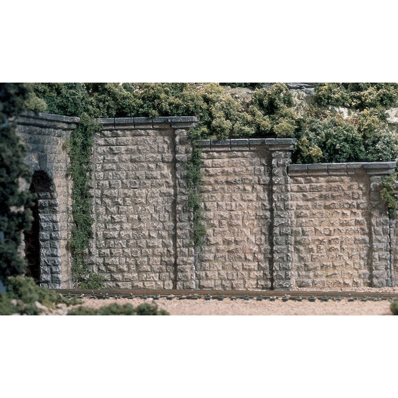 Woodland Scenics C1259 - HO Scale - Cut Stone Retaining Walls 3pcs.