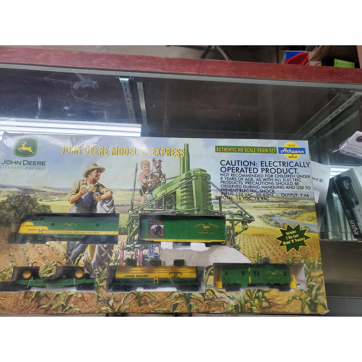 Pre-Owned Athearn - HO Scale - John Deere Train Set "John Deere Model B Express"