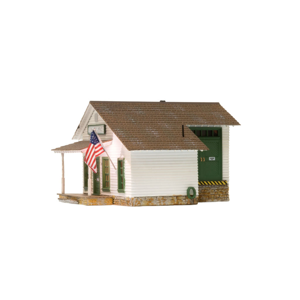 Woodland Scenics BR5864 Letters & Parcels Built & Ready Kit - O Scale Model Railroad Accessories