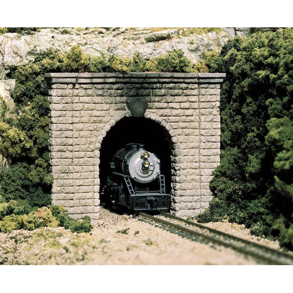 Woodland Scenics - 2 Cut Stone Single Track Tunnel Portal - N Scale